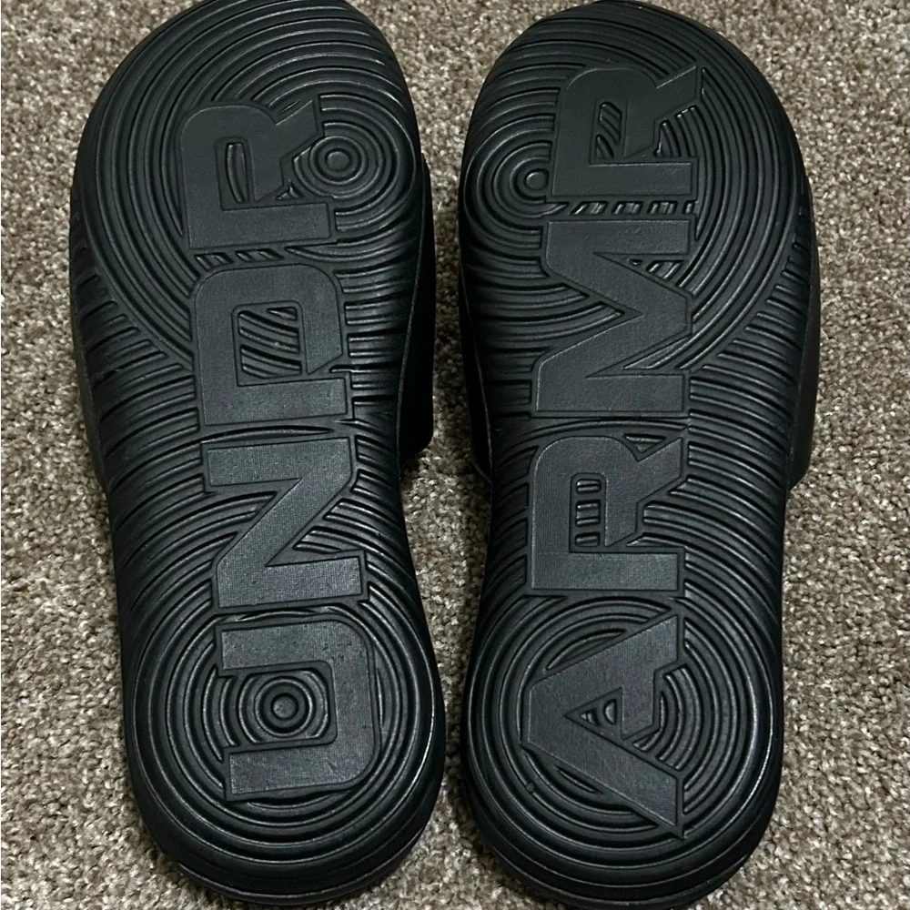 NWOT UA Ignite Select